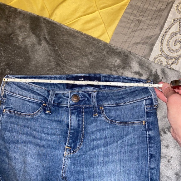 SALE! HOLLISTER-Low Rise Jean Legging-LIKE NEW! - Picture 6 of 7